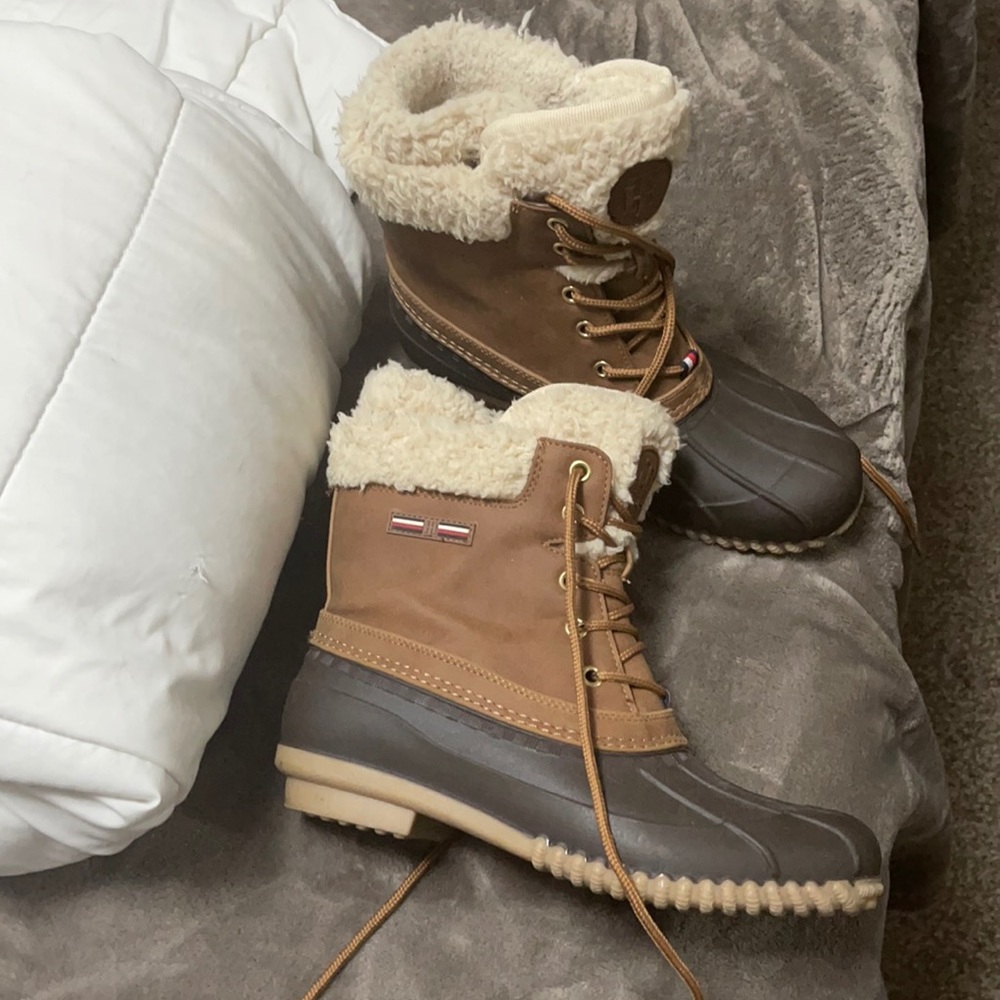 TH Duck Boots